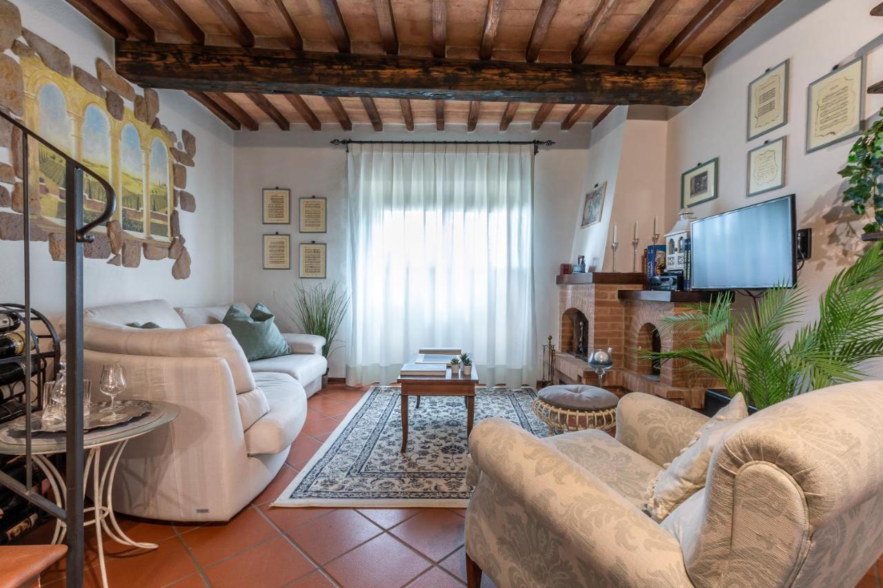 Tuscany Balcony: Crete Senesi 카세타 외부 사진
