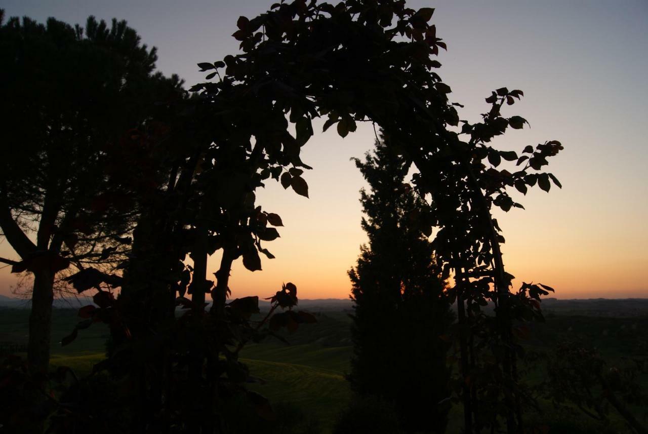 Tuscany Balcony: Crete Senesi 카세타 외부 사진